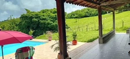 Maison avec piscine privée à Sainte-Anne, Maison 2 personnes à Sainte Anne : photo 5