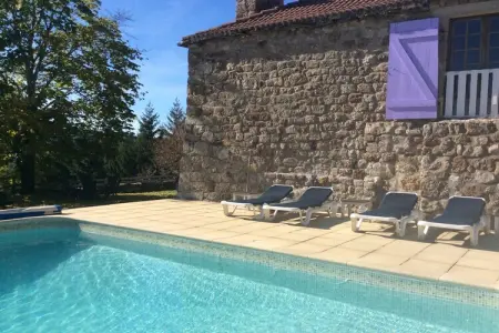 Location gite de vacances à Cros De Géorand