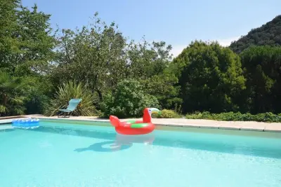 Location maison de vacances à Pont De Labeaume