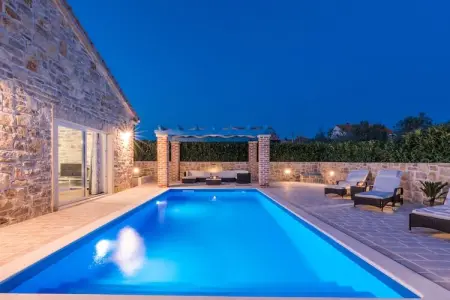 Location villa de vacances à Sukosan