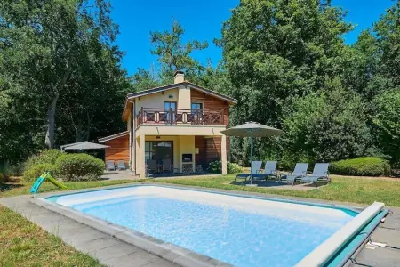 Location villa de vacances à Salles
