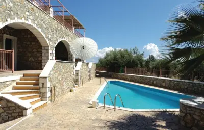 Location maison de vacances à Paralio Astros