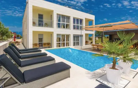 Location appartement de vacances à Vir