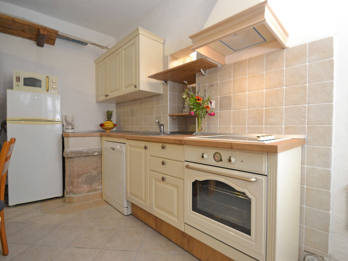 Maison Kala à 80 m de la mer, Sv. Filip i Jakov - Photo 5
