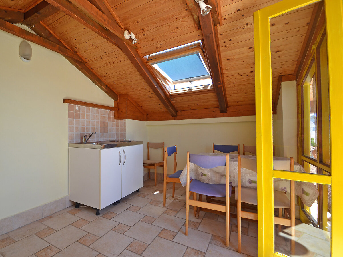 Maison Kala à 80 m de la mer, Sv. Filip i Jakov - Photo 8