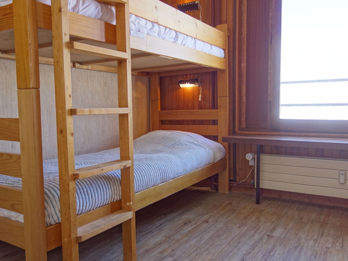 Apt 2 pièces 38 m² – Vue lac à 300 m des pistes - Photo 3