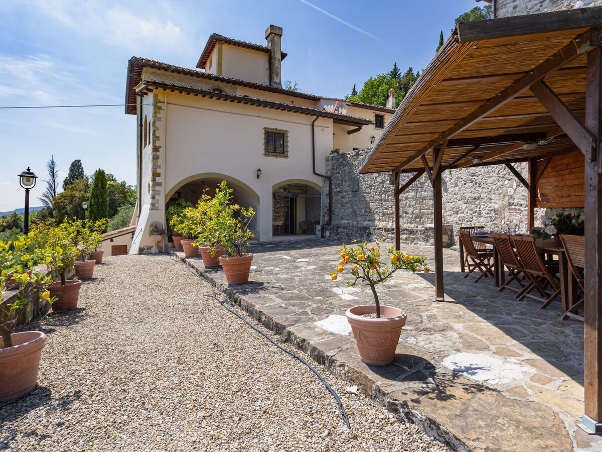 Villa Monteloro – domaine du XIIe siècle à 12 km de Florence - Photo 2