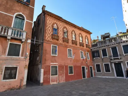 Appartement Piano Nobile à Venise, vue sur le campo : photo 22