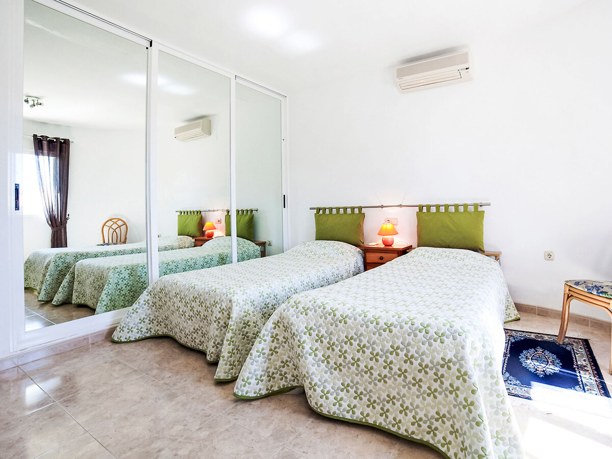 Villa Ingy – piscine privée et terrain 800 m² à Calpe - Photo 10
