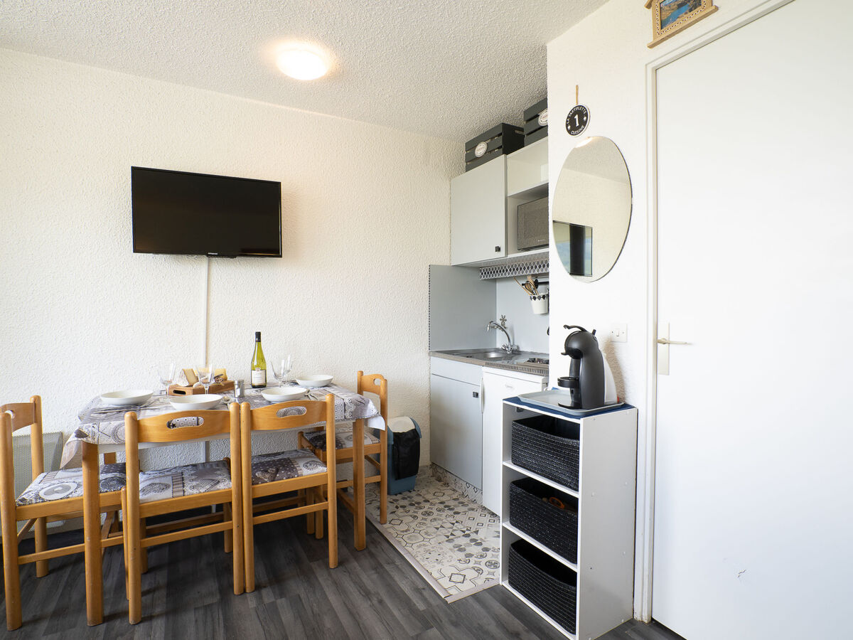 Studio 20 m² aux Ménuires, balcon vue vallée - Photo 7