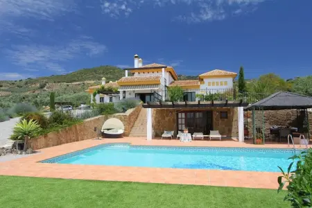 Location villa à Villanueva de la Concepción, Villa en Andalousie avec sauna