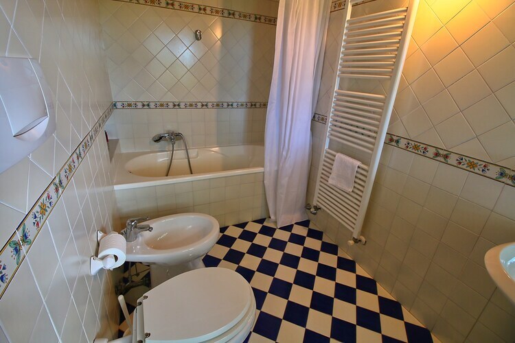 Casolare Due - Ferme 8 personnes avec piscine à Todi - Photo 7