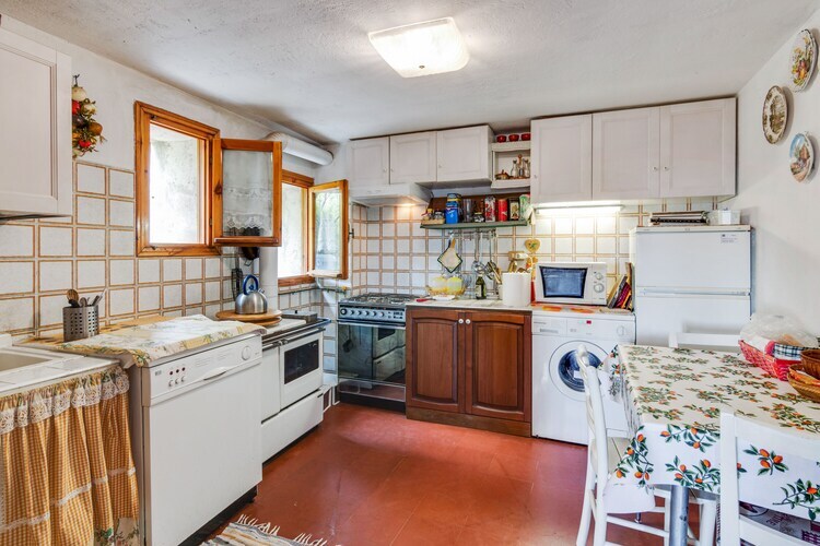 Casa Gherla Uno – Gîte 10 pers., jardin 1600 m² - Photo 4