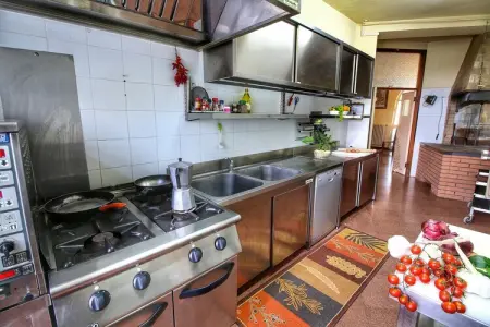 Villa Sole : 9 chambres, piscine 12×6 m, 17 personnes : photo 5