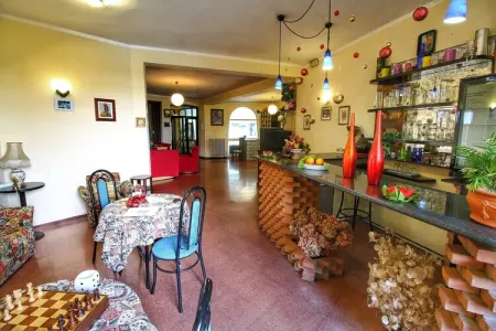 Villa Sole : 9 chambres, piscine 12×6 m, 17 personnes : photo 16