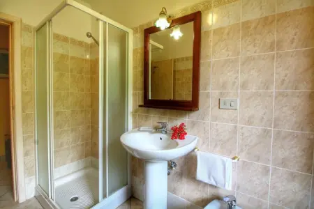 Villa Sole : 9 chambres, piscine 12×6 m, 17 personnes : photo 25