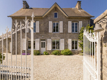 Location gite de vacances à Orval sur Sienne Location gite de vacances à Orval sur Sienne