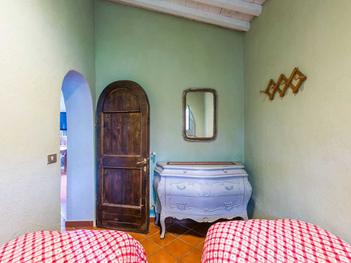 Gîte rural Badia a Passignano, vue abbaye - Photo 21