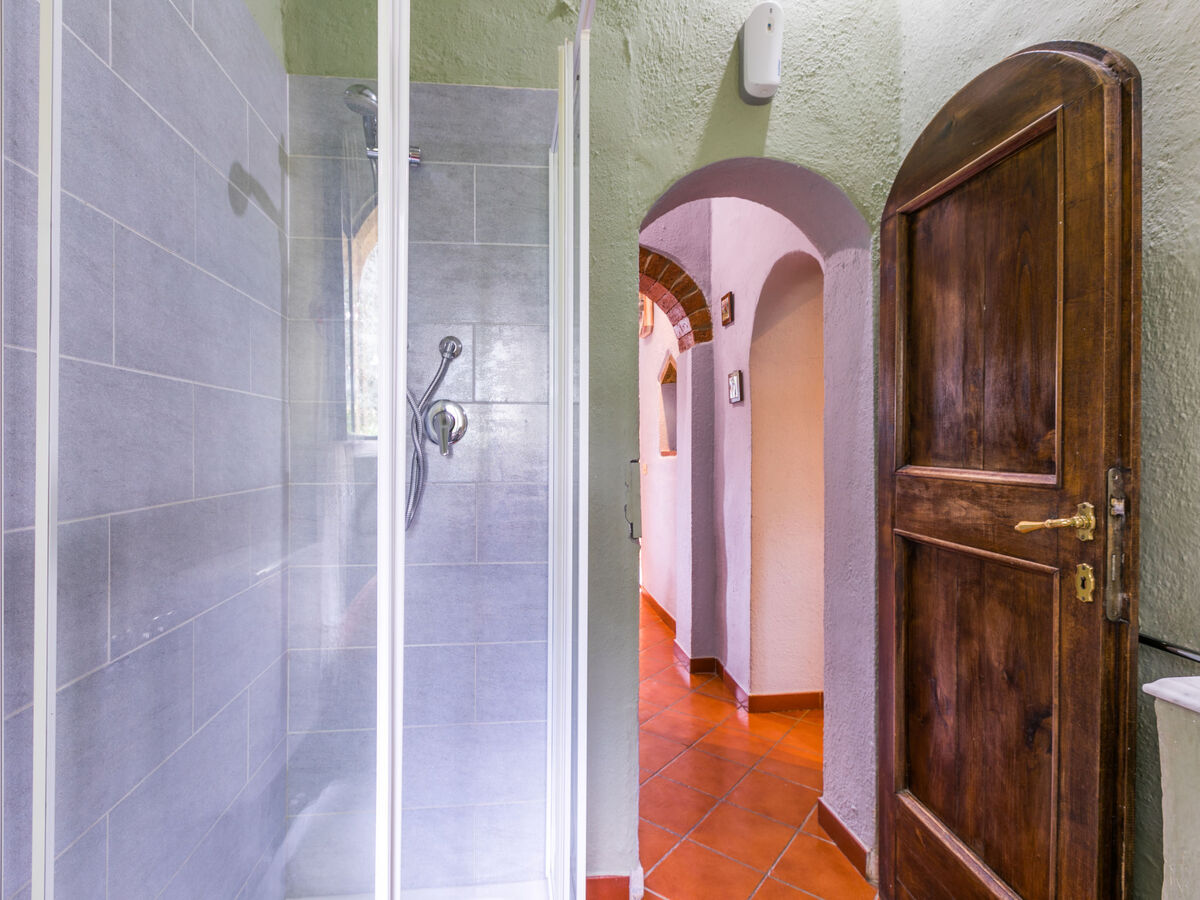Gîte rural Badia a Passignano, vue abbaye - Photo 26