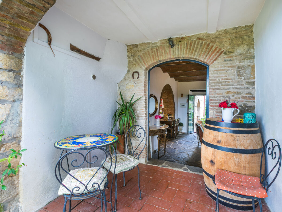 Gîte 2 pièces avec vue abbaye au cœur du Chianti - Photo 8