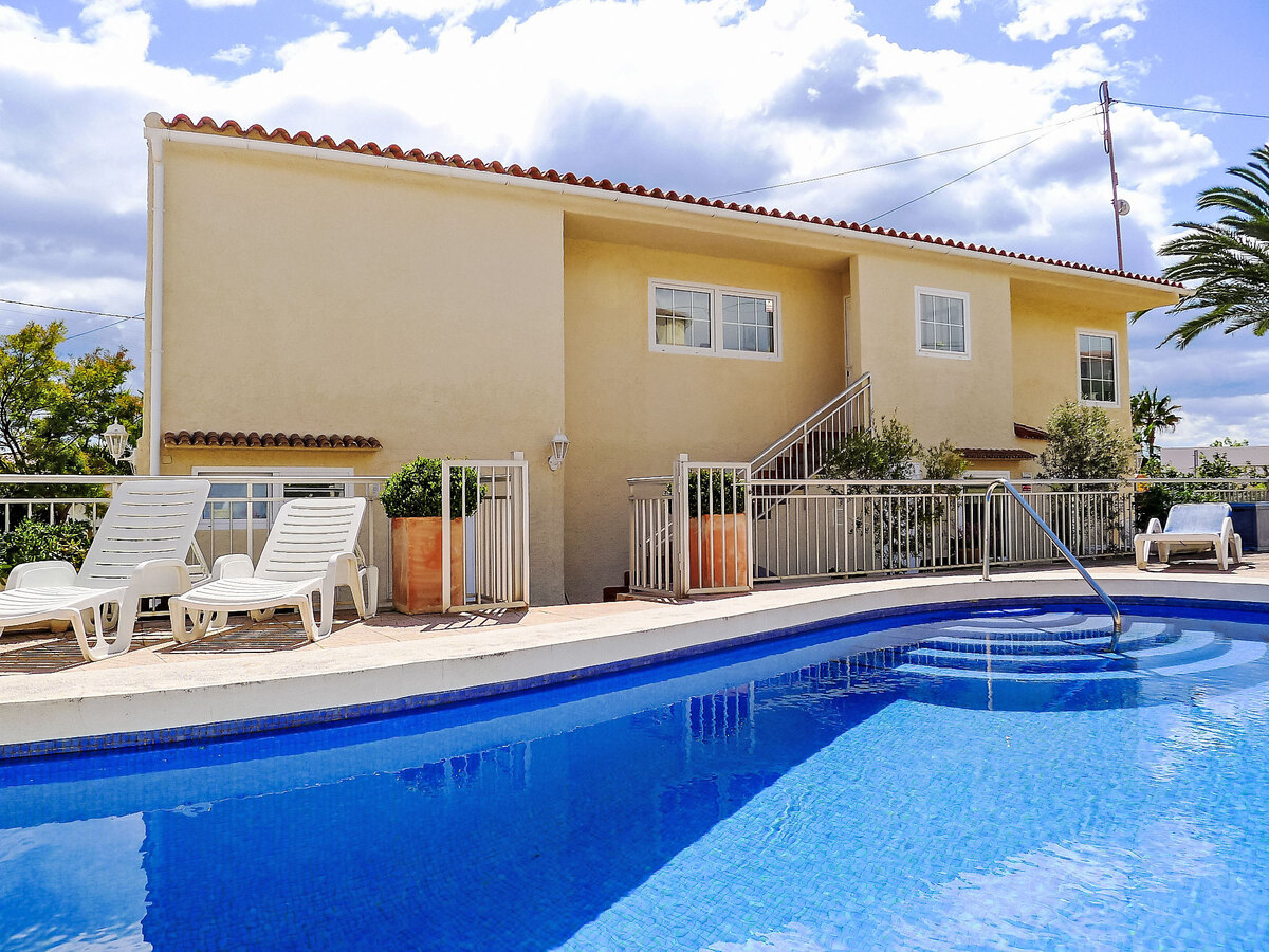 Maison avec piscine privée à Calpe, terrain 900 m² - Photo 1
