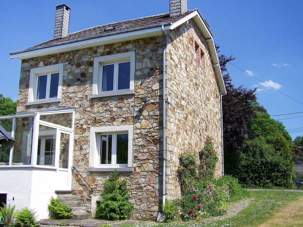 Gîte rustique 9 pers. à 50 m de la rivière - Photo 1