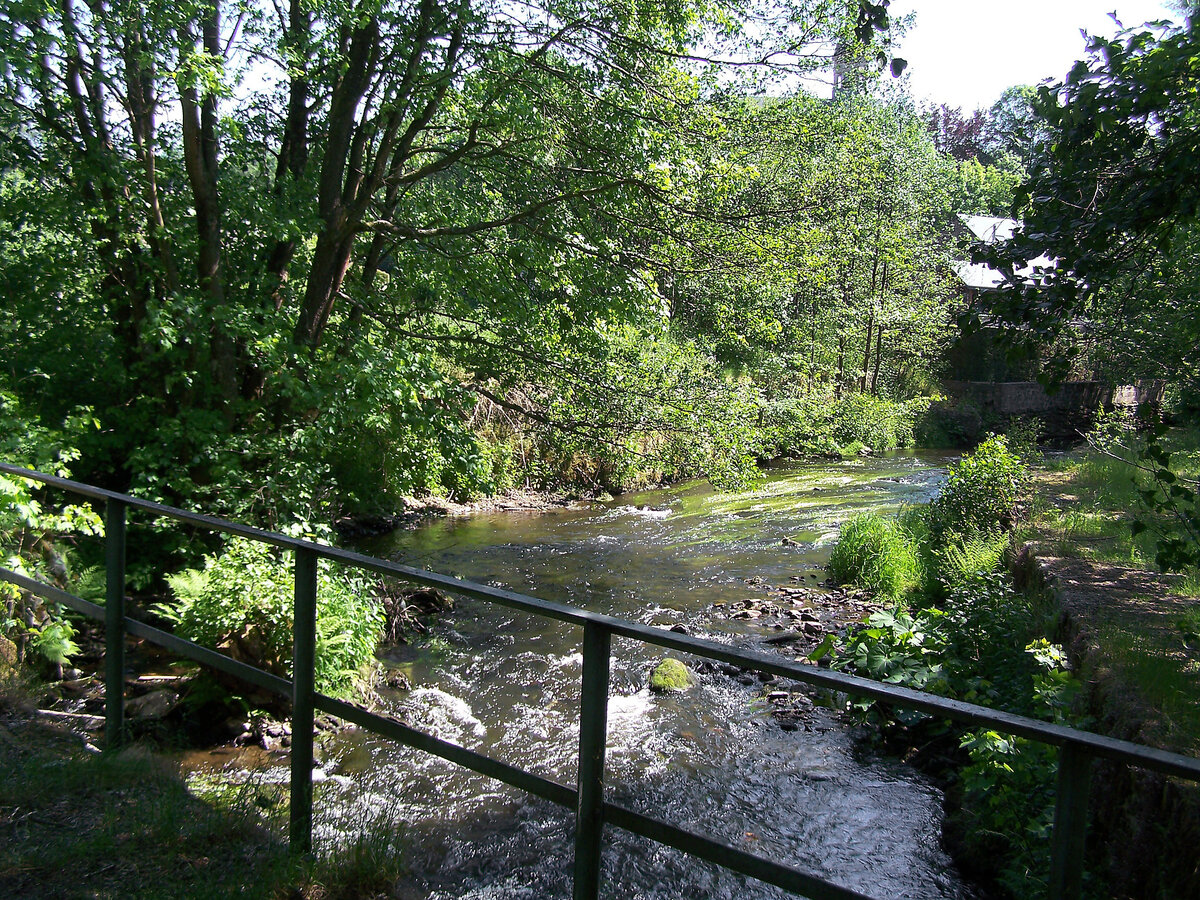 Gîte rustique 9 pers. à 50 m de la rivière - Photo 6