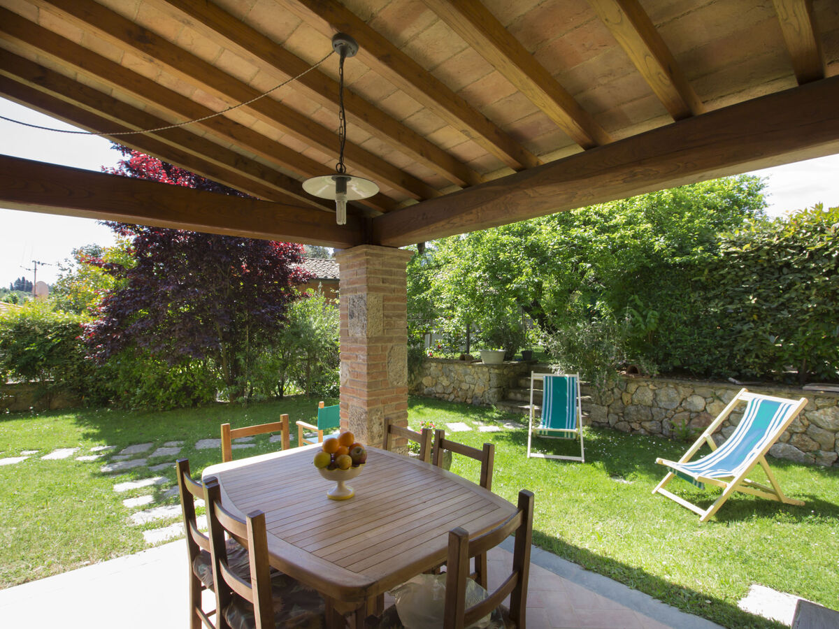 Villa Il Girasole, 5 chambres, jardin 60 m² à Camaiore - Photo 4