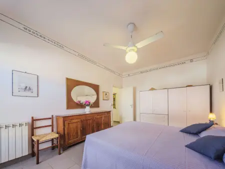 Appartement à Viareggio, balcon et vue sur le jardin : photo 17