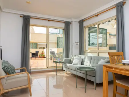 Appartement Medina del Sol I à Dénia, terrasse et vue piscine : photo 4