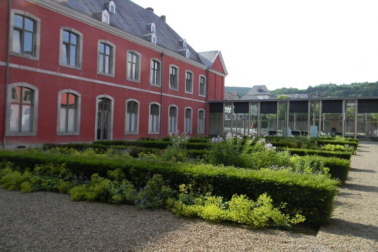 Gîte La Lavande à Stoumont, cheminée et terrasse - Photo 17