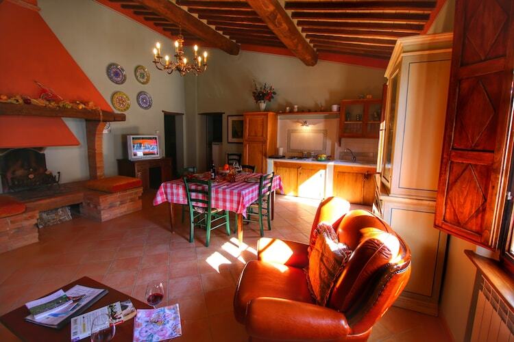 La Verbena – Gîte toscan 6 pers. avec cheminée - Photo 14