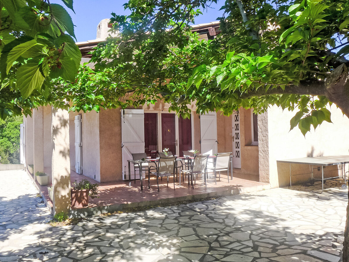 Roumagnac – Maison 8 pers. vue mer à Cavalaire - Photo 2