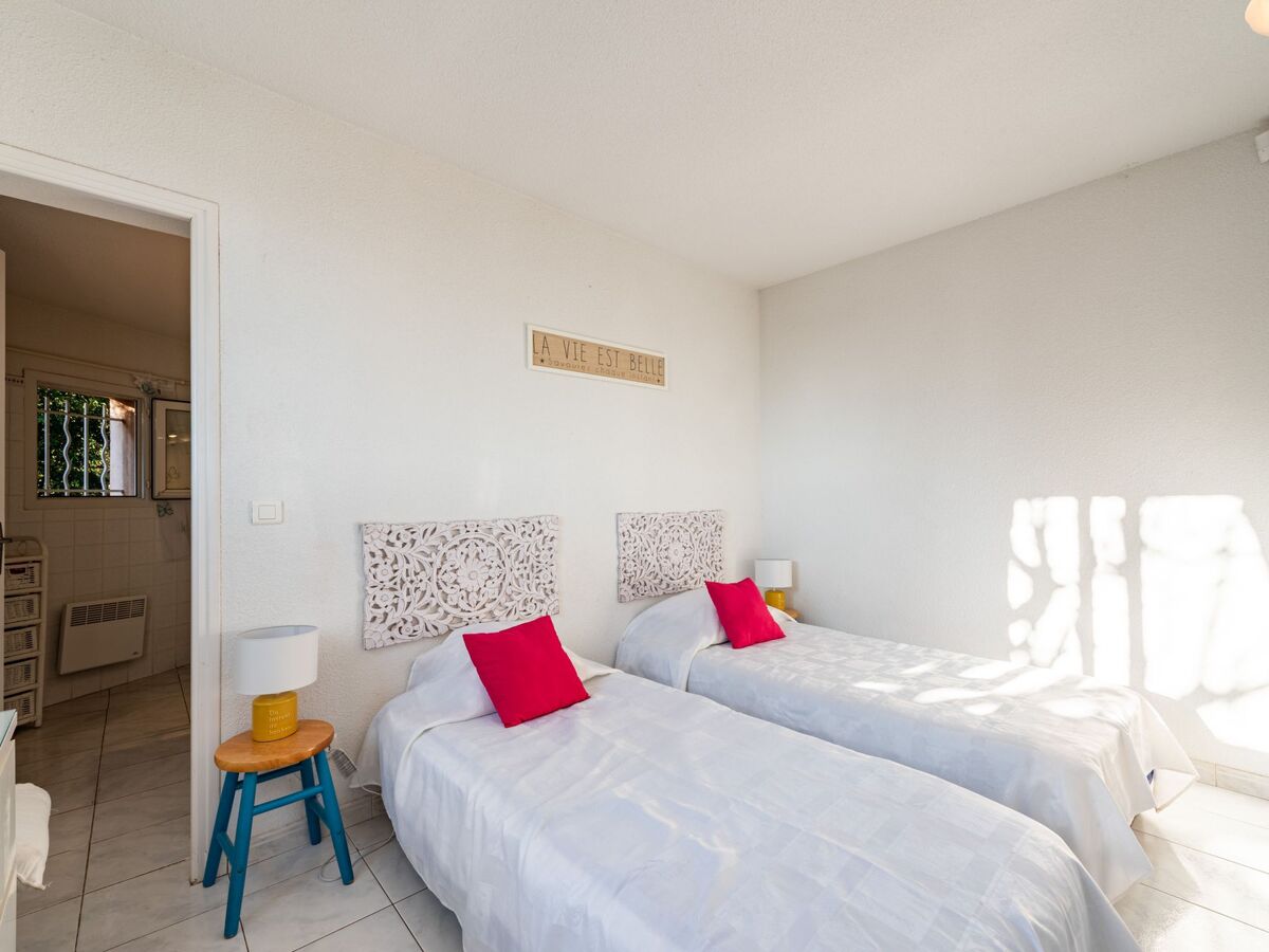 Maison Yalou à Cavalaire, piscine et vue mer - Photo 18