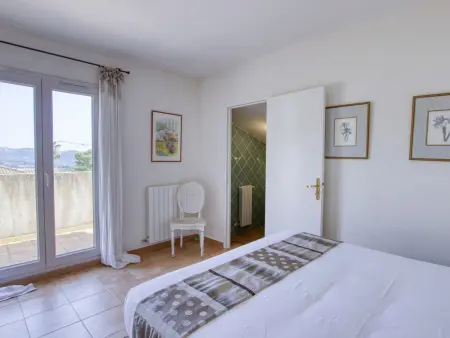 Villa Le Puit des Oliviers 2 avec piscine : photo 25