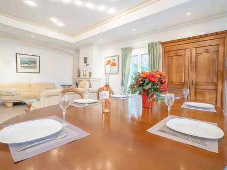 La Pinède – Maison 230m² avec piscine aux Issambres : photo 9