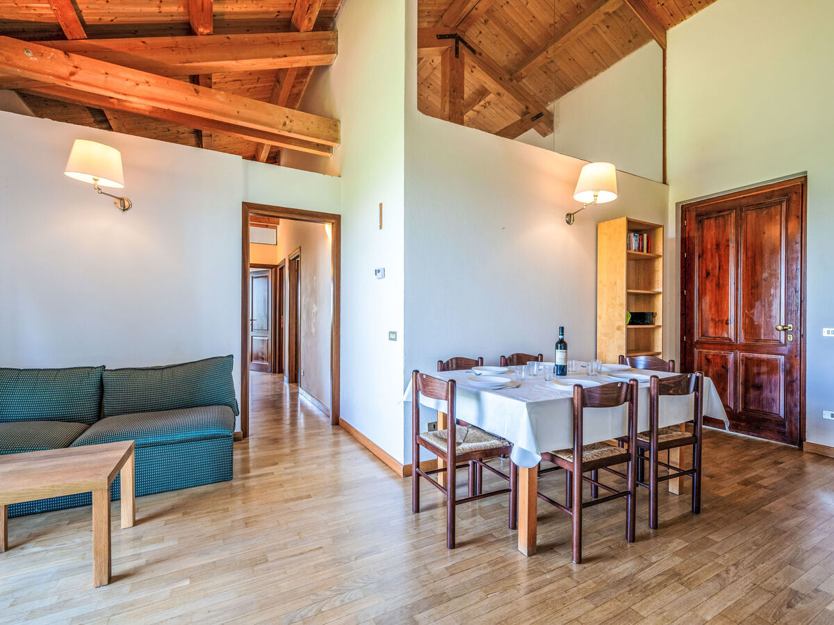 Gîte Elena à Asti, 3 chambres avec terrasse et piscine - Photo 8