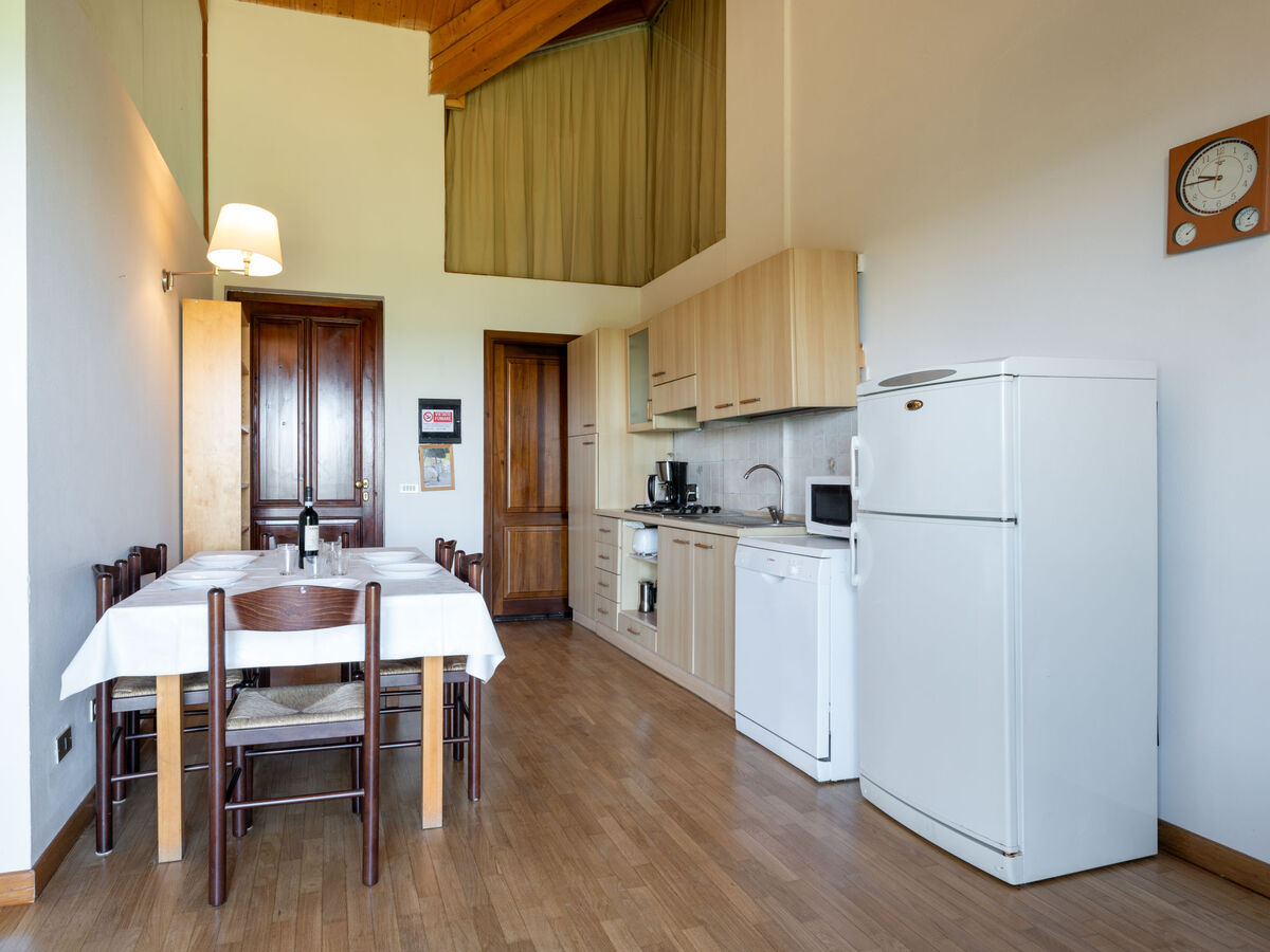 Gîte Elena à Asti, 3 chambres avec terrasse et piscine - Photo 12