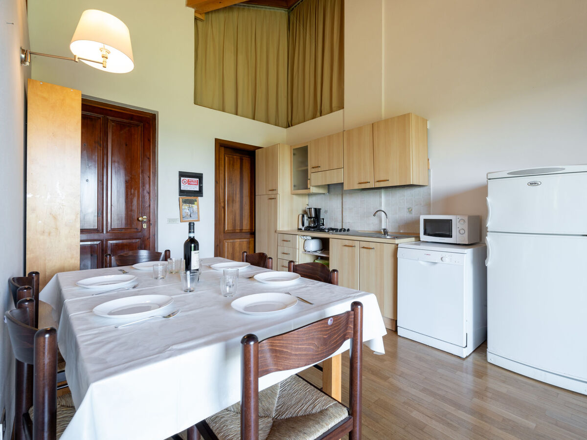 Gîte Elena à Asti, 3 chambres avec terrasse et piscine - Photo 13