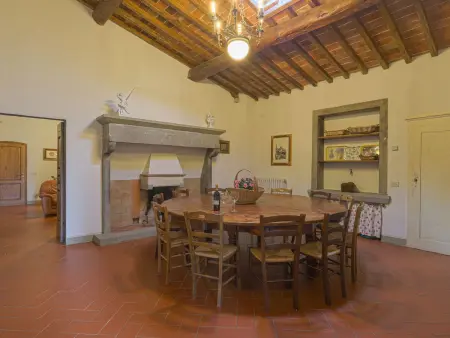 Maison Reggine à Panzano, 210 m² et vue panoramique : photo 4
