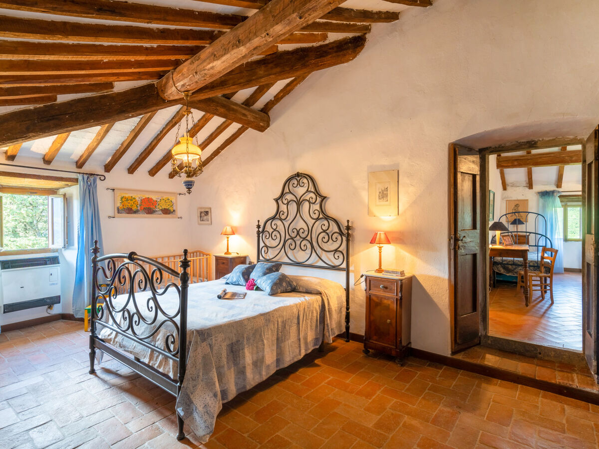 Villa San Leolino, 10 chambres avec piscine à Rufina - Photo 12