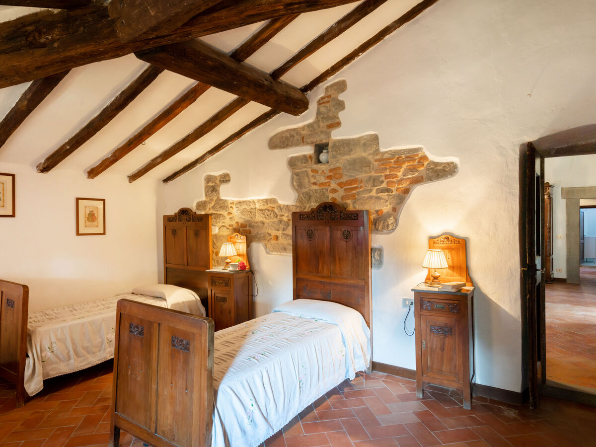 Villa San Leolino, 10 chambres avec piscine à Rufina - Photo 19