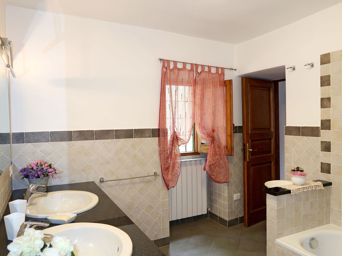 Podere Le Ripe – Maison 10 pers. avec piscine à Vicchio - Photo 24