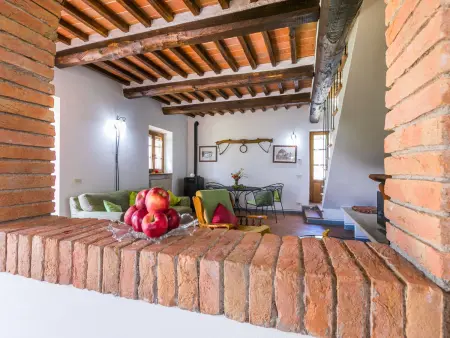 Maison Il Fienile à Casole d'Elsa, vignobles et piscine : photo 12