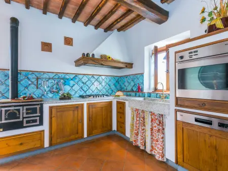 Maison Il Fienile à Casole d'Elsa, vignobles et piscine : photo 17