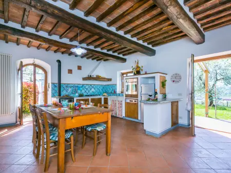 Maison Il Fienile à Casole d'Elsa, vignobles et piscine : photo 18