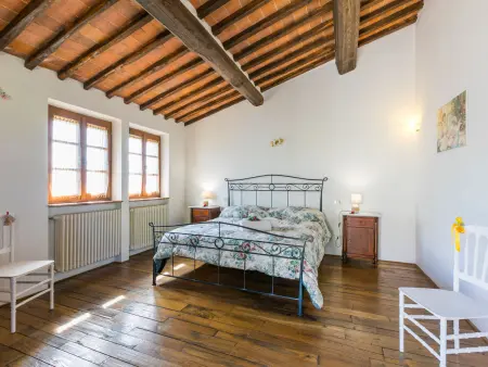 Maison Il Fienile à Casole d'Elsa, vignobles et piscine : photo 23