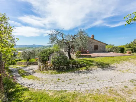 Maison Il Fienile à Casole d'Elsa, vignobles et piscine : photo 48