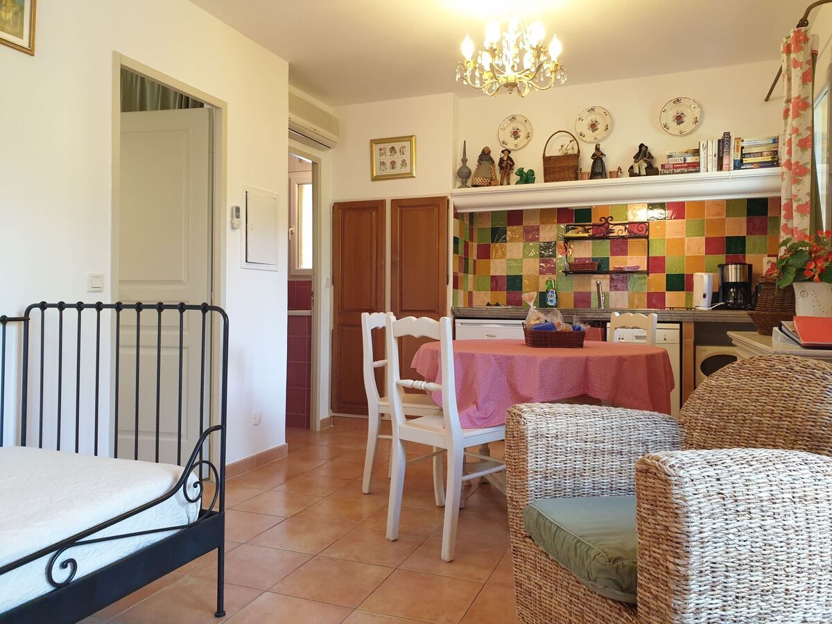 T2 Calvi 30m² avec piscine et accès plage - Photo 6