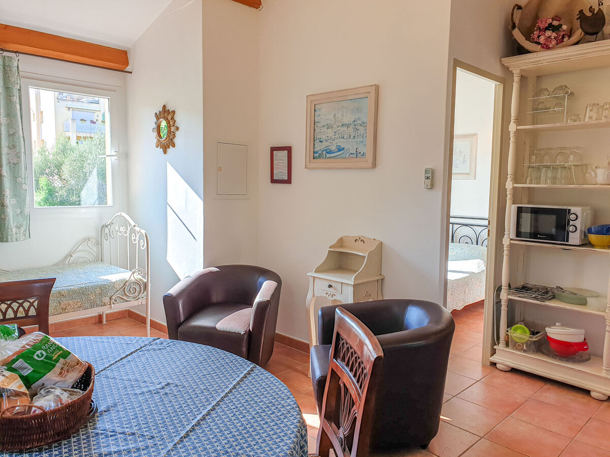 T2 Calvi 30m² avec piscine et accès plage - Photo 12